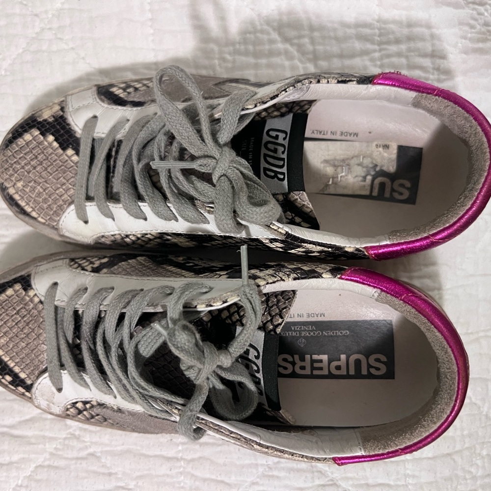 Golden Goose Low-Top Snake-Print Sneakers with Pink Heel - Picture 7 of 7